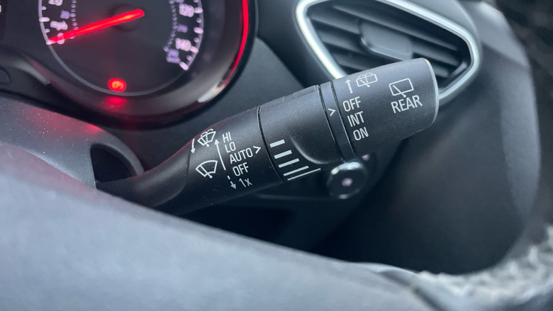 Vauxhall Crossland 1.2 Griffin 5dr Petrol Hatchback